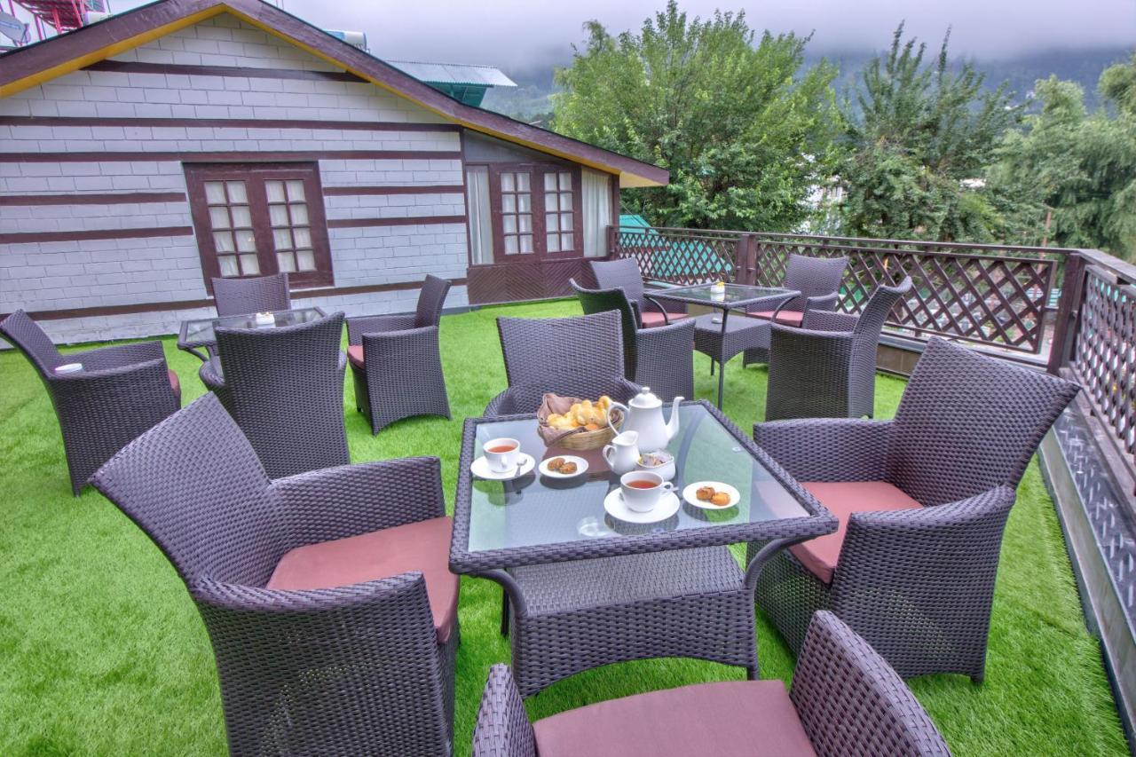 Woodrock Luxury Boutique Hotel Manāli Екстериор снимка